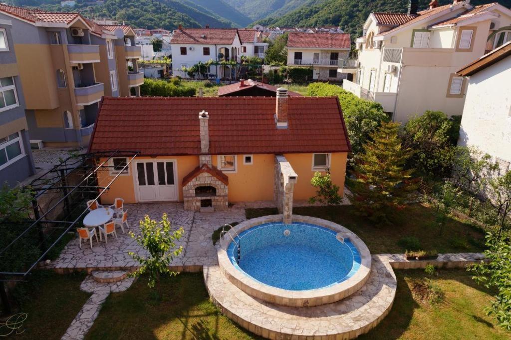 Apartments Apple Cat Montenegro Ko Bijela Dış mekan fotoğraf