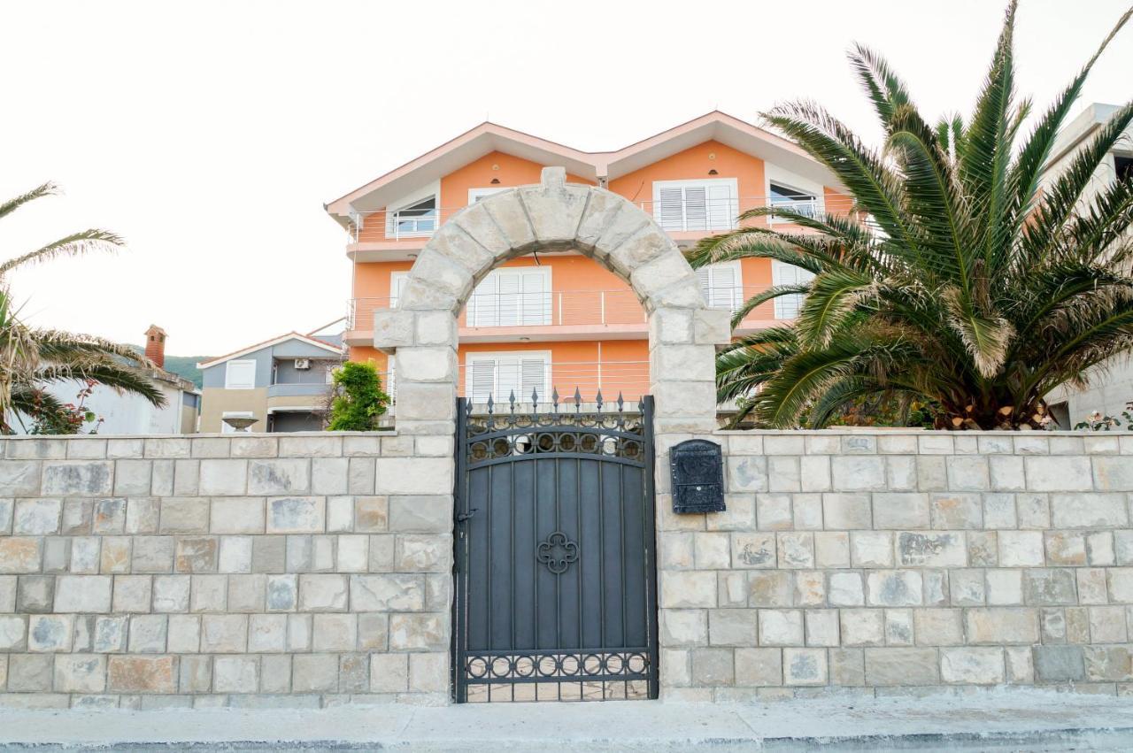 Apartments Apple Cat Montenegro Ko Bijela Dış mekan fotoğraf