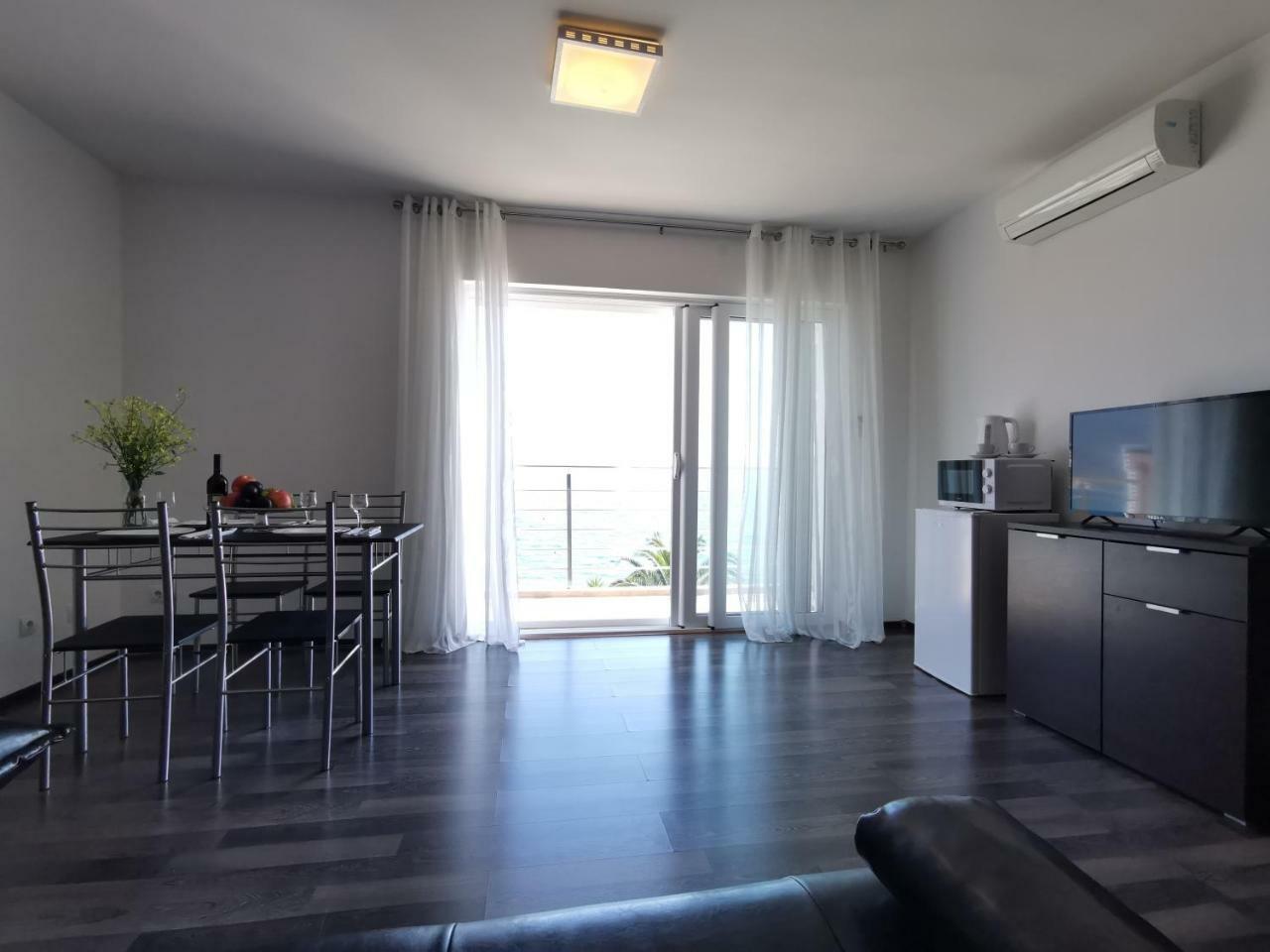 Apartments Apple Cat Montenegro Ko Bijela Dış mekan fotoğraf
